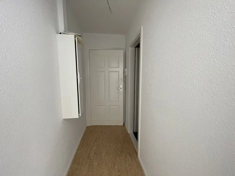 helle 1 Zimmer Wohnung — photo 1